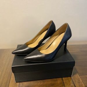 Naturalizer Anna Black Pumps Size 8.5